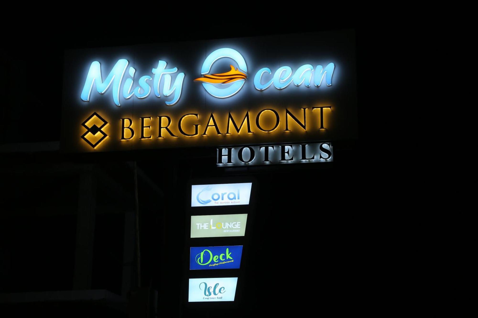 Misty Ocean - A Bergamont Group Of Hotel Kuilapalayam エクステリア 写真