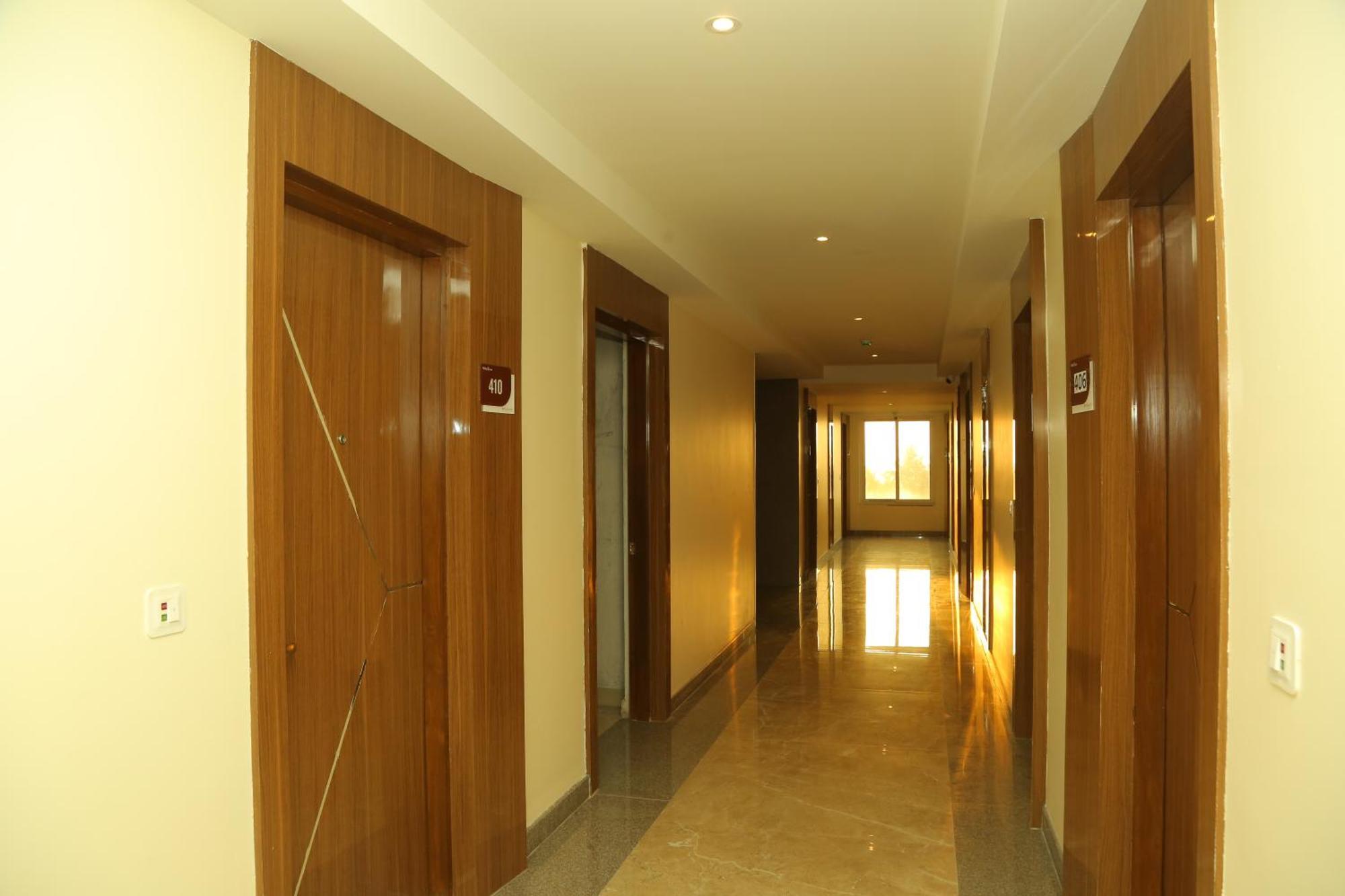 Misty Ocean - A Bergamont Group Of Hotel Kuilapalayam エクステリア 写真